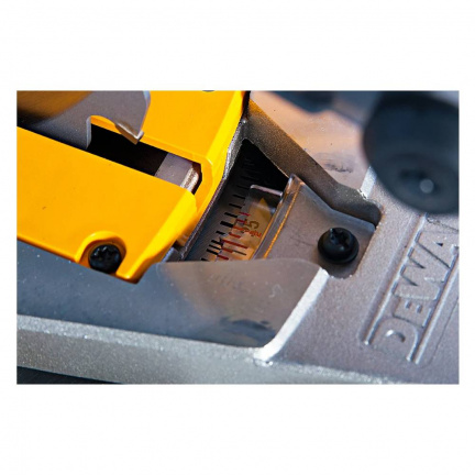 Молоток отбойный DeWalt D25901K