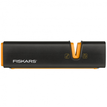 Набор Fiskars топор Х7 + точилка для топоров и ножей + нож К40